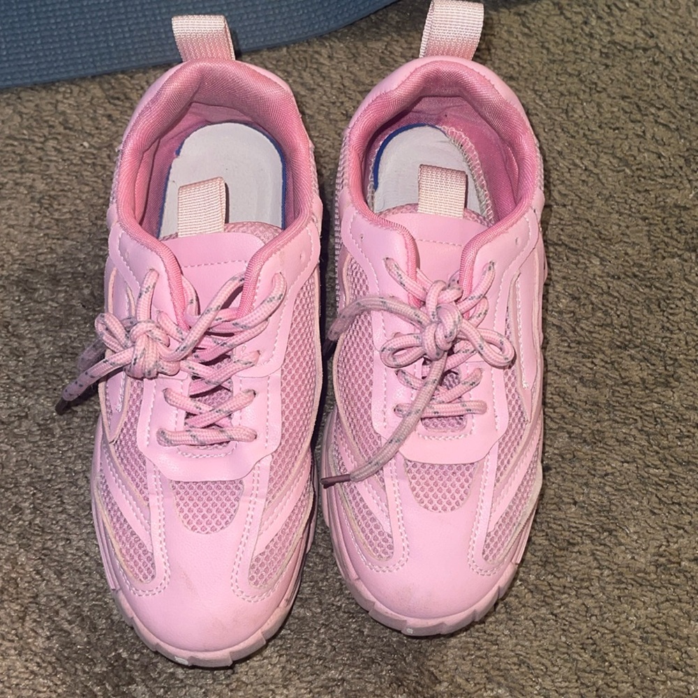 Girls All Pink Gym Shoes